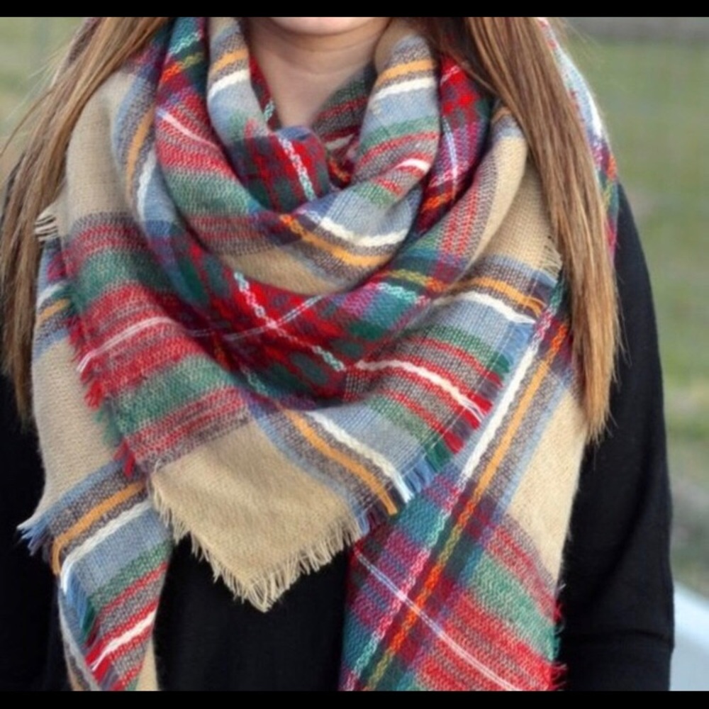 Fall Colors Wrap Scarf 🧣 - Picture 7 of 7